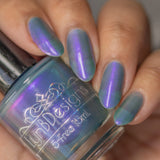 Simply Iris-Istable from the “Anthophile” Collection 5-free 15ml