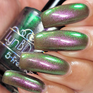 Turns to Dust Before Their Very Eyes from the “Stardust Shimmers” Collection 5-free 15ml