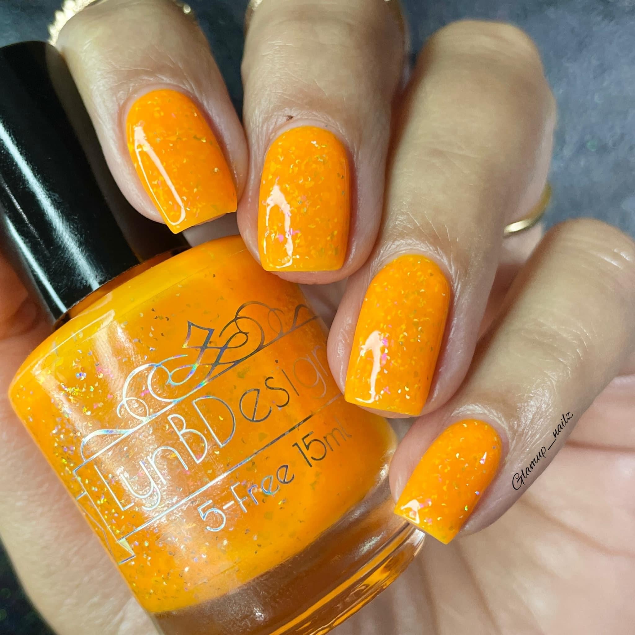 Totally Buggin from the “The Sticker” Collection 5-free 15ml – LynBDesigns